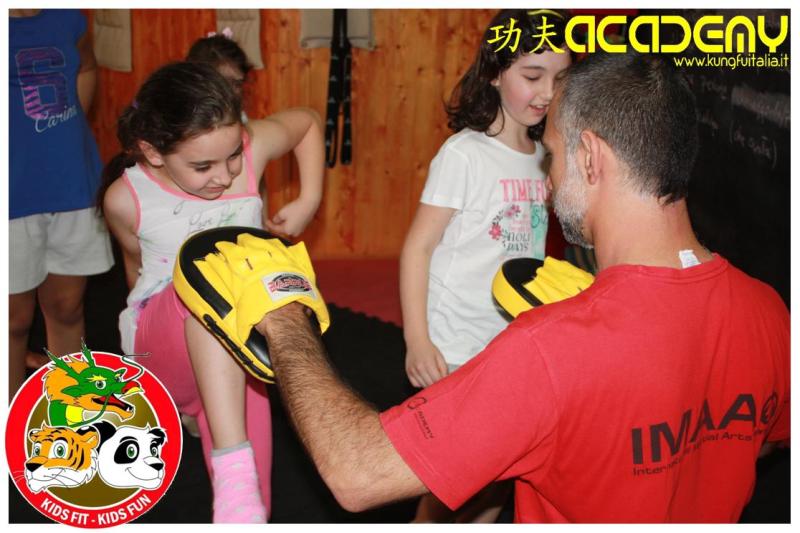 Kung Fu Caserta Academy IMAA Italia www.kungfuitalia.it wing tjun chun bambini palestra ving tsun difesa personale sport da combattimento sifu salvatore mezzone (56)